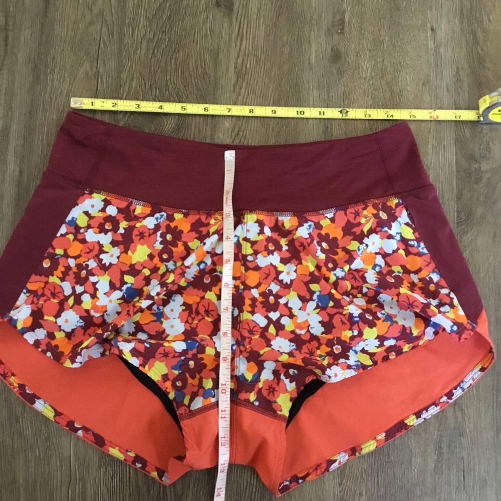 Outdoor Voices Hudson Shorts in Paprika Blooms - Picture 10 of 11